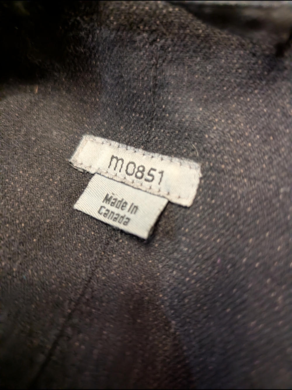 m0851 Waxed Cotton Double Breasted Hooded Coat | Made in Canada | Size 6 - Picture 8 of 8